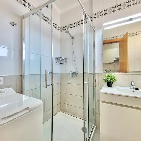 Palm View Apartman *