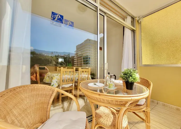 Palm View Apartament